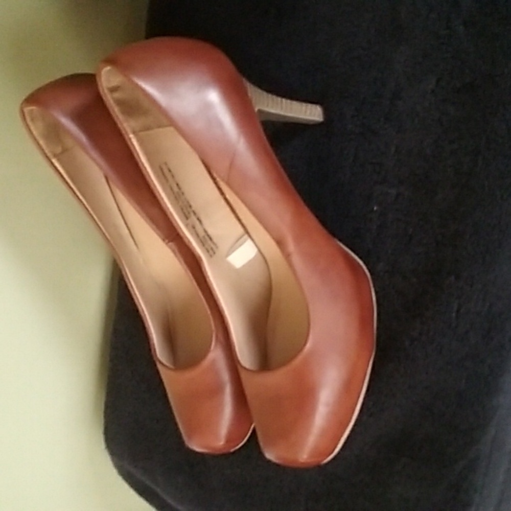 Massimo Brown Heels